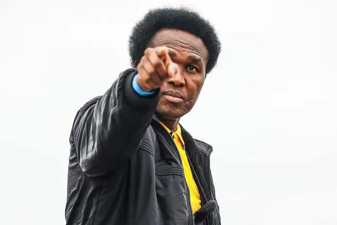 Moçambique leva opositor Venâncio Mondlane ao banco dos réus em meio à judicialização da política